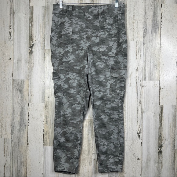 Spanx Stretch Twill‎ Ankle Cargo Pant Camo Women Size 2XL Casual Grunge Gorpcore - Picture 1 of 14